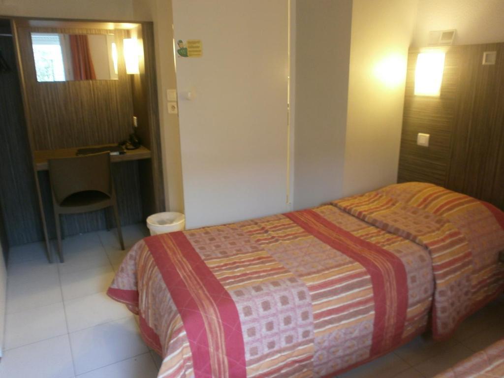 Fasthotel Toulon Cuers Zewnętrze zdjęcie
